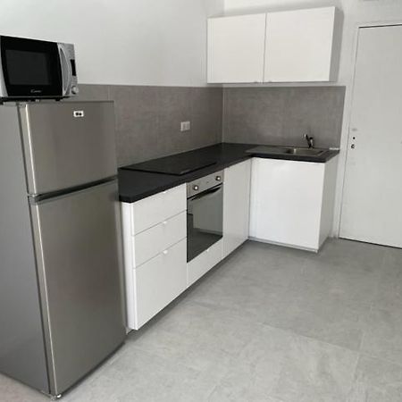 Appartement 30 M2, Piscine Et Parking Prive Mouans-Sartoux Eksteriør bilde