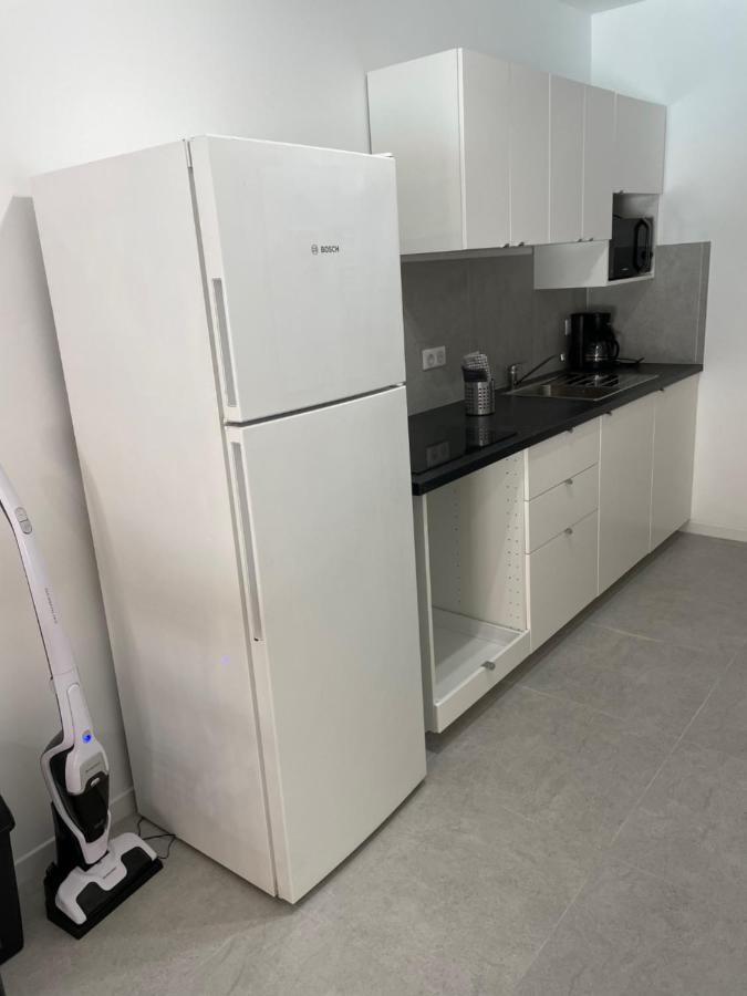 Appartement 30 M2, Piscine Et Parking Prive Mouans-Sartoux Eksteriør bilde