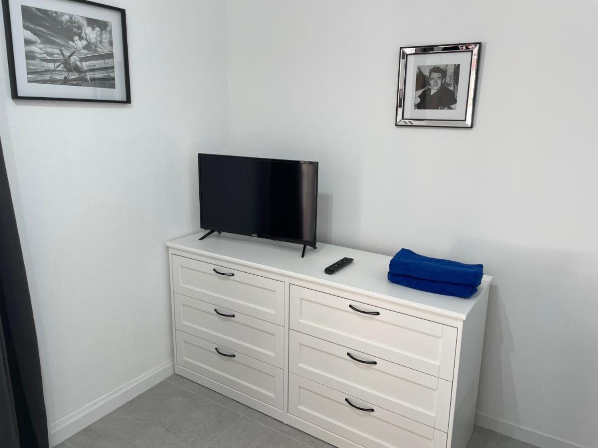 Appartement 30 M2, Piscine Et Parking Prive Mouans-Sartoux Eksteriør bilde