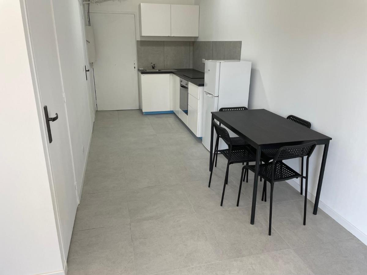 Appartement 30 M2, Piscine Et Parking Prive Mouans-Sartoux Eksteriør bilde