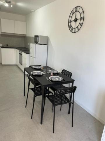 Appartement 30 M2, Piscine Et Parking Prive Mouans-Sartoux Eksteriør bilde